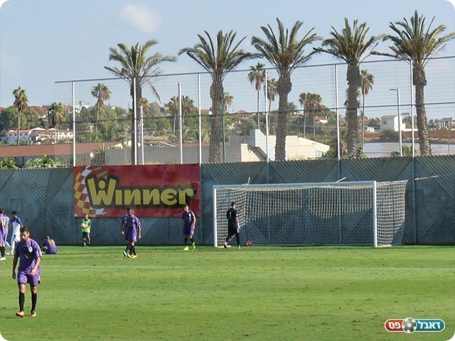 השלישי ברשת (אלי שמואלי)